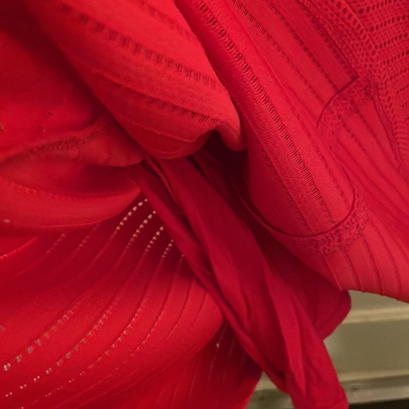 Crochet-like zip up pinkish red dress - Picture 5 of 5